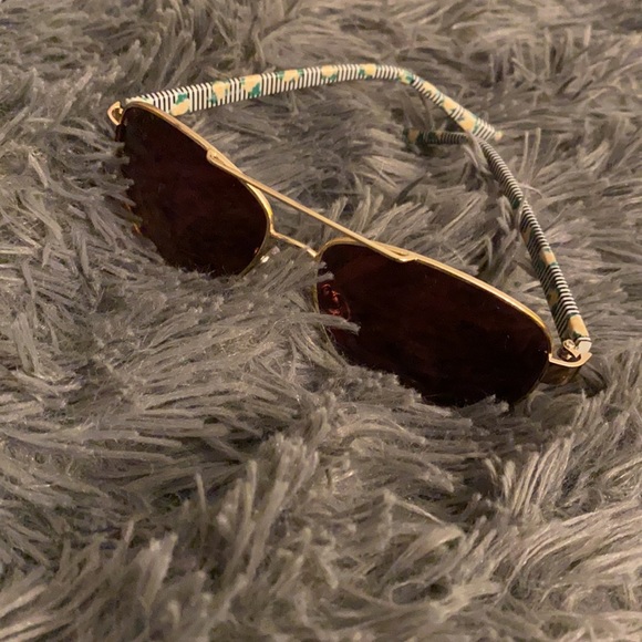 Floral Aviator Sunglasses -yellow/black/white - Picture 4 of 7